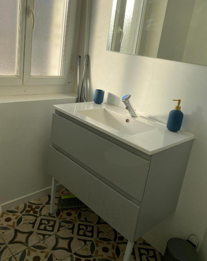 Le Quai Des Marins Apartment Chateauroux Ngoại thất bức ảnh